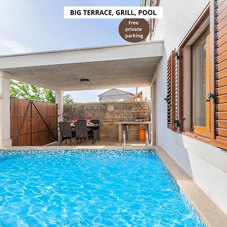 Villa Kuca Maja à Štokovci Extérieur photo
