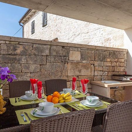 Villa Kuca Maja à Štokovci Extérieur photo